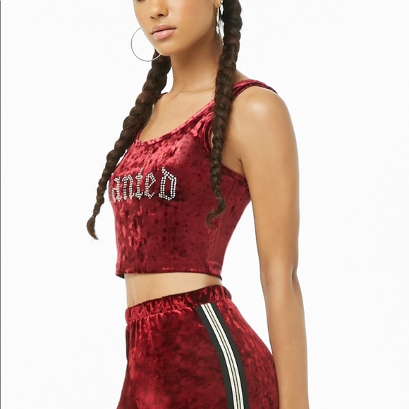 Wanted Velvet Cropped Tank Top - Picture 2 of 6